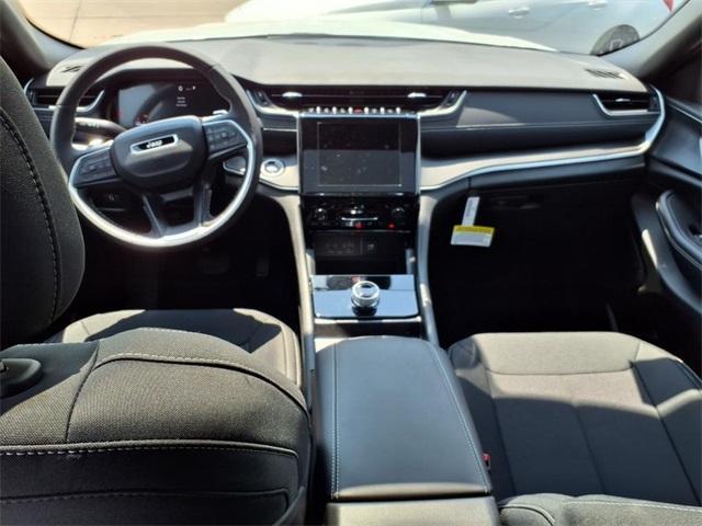 new 2025 Jeep Grand Cherokee car, priced at $36,962