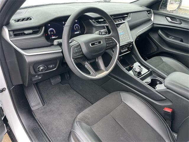used 2024 Jeep Grand Cherokee car, priced at $38,837