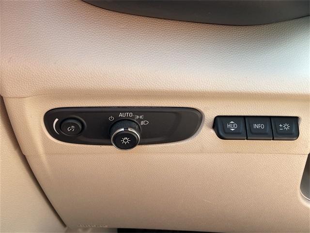 used 2022 Buick Envision car, priced at $25,648