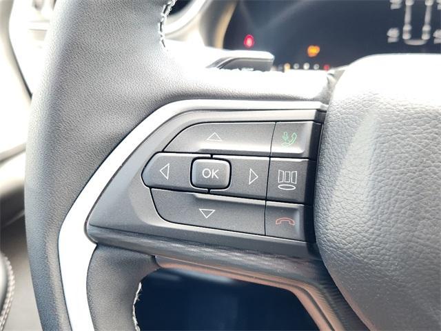 new 2025 Jeep Grand Cherokee L car, priced at $40,343