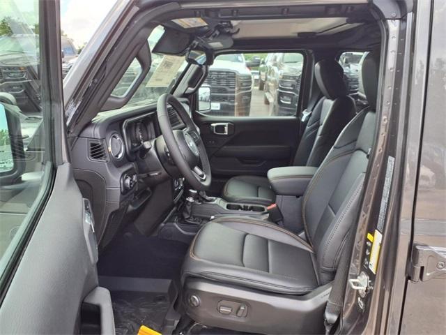 new 2025 Jeep Gladiator car, priced at $42,490