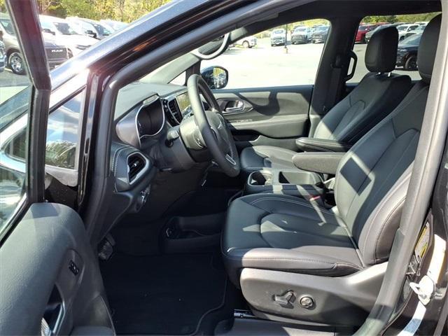 new 2026 Chrysler Pacifica car, priced at $42,333