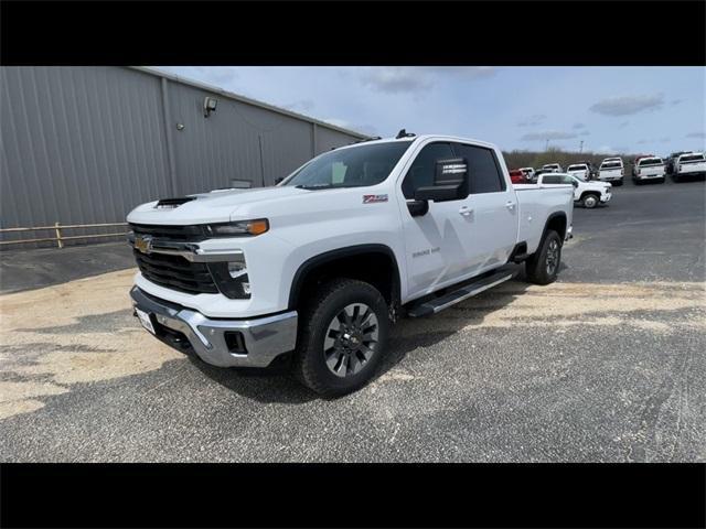 new 2025 Chevrolet Silverado 3500 car, priced at $68,710