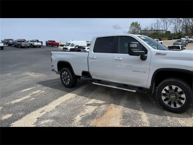 new 2025 Chevrolet Silverado 3500 car, priced at $68,710