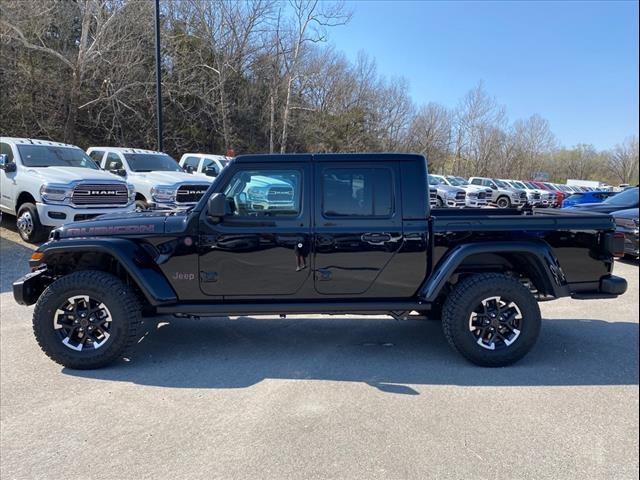 new 2024 Jeep Gladiator car, priced at $55,459