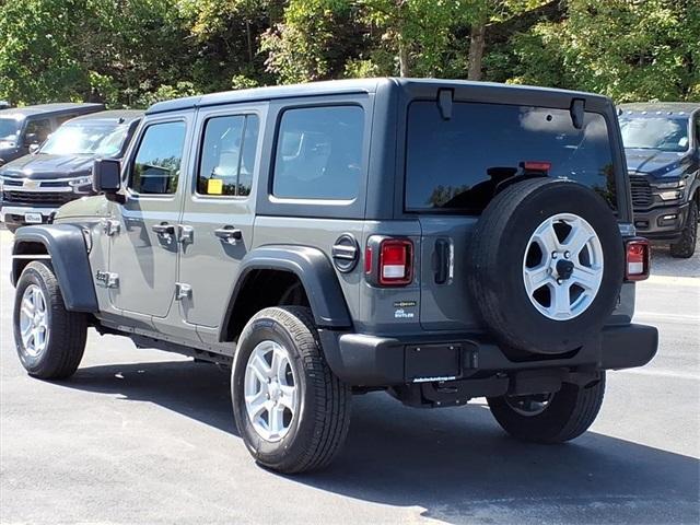 used 2022 Jeep Wrangler Unlimited car, priced at $30,340