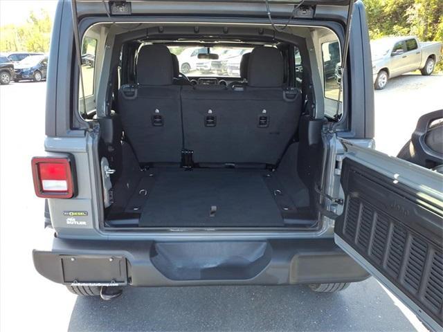 used 2022 Jeep Wrangler Unlimited car, priced at $30,340