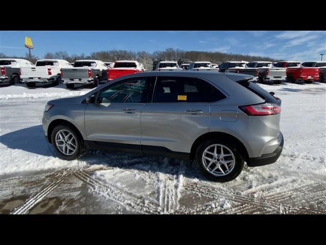 used 2023 Ford Edge car, priced at $25,000