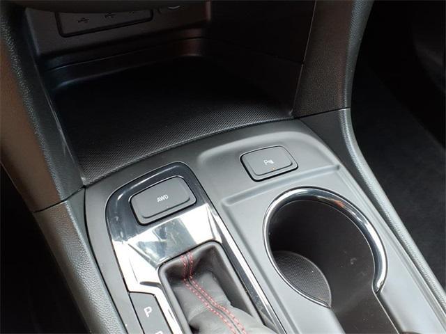 used 2022 Chevrolet Equinox car, priced at $24,821