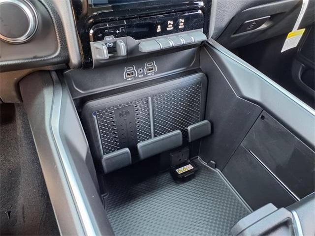 new 2025 Ram 1500 car, priced at $46,412