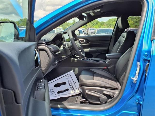 new 2025 Jeep Compass car, priced at $28,940
