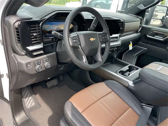 new 2025 Chevrolet Silverado 3500 car, priced at $84,678