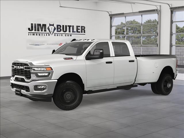new 2025 Ram 3500 car, priced at $61,976