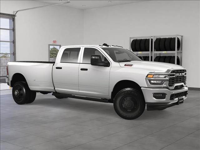 new 2025 Ram 3500 car, priced at $61,976
