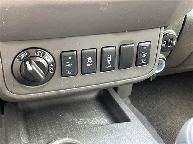 used 2020 Nissan Frontier car, priced at $23,887