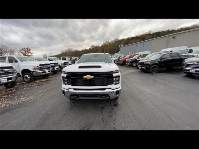 new 2025 Chevrolet Silverado 2500 car, priced at $51,754