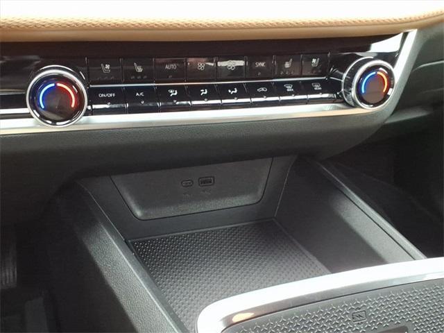 new 2026 Chevrolet Equinox car, priced at $34,633