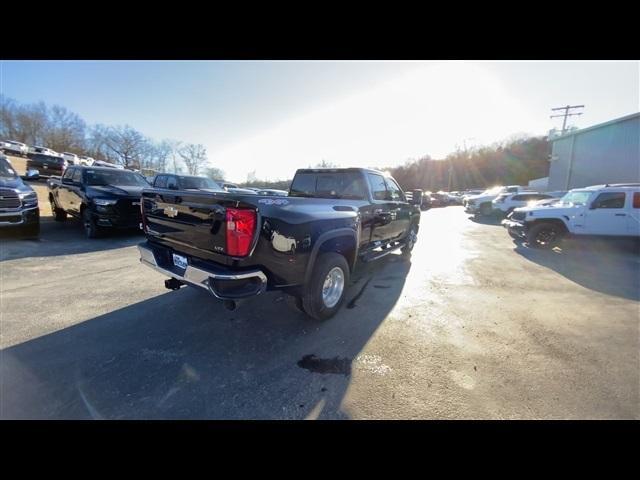 new 2025 Chevrolet Silverado 3500 car, priced at $81,090