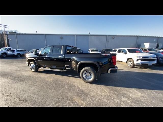 new 2025 Chevrolet Silverado 3500 car, priced at $81,090