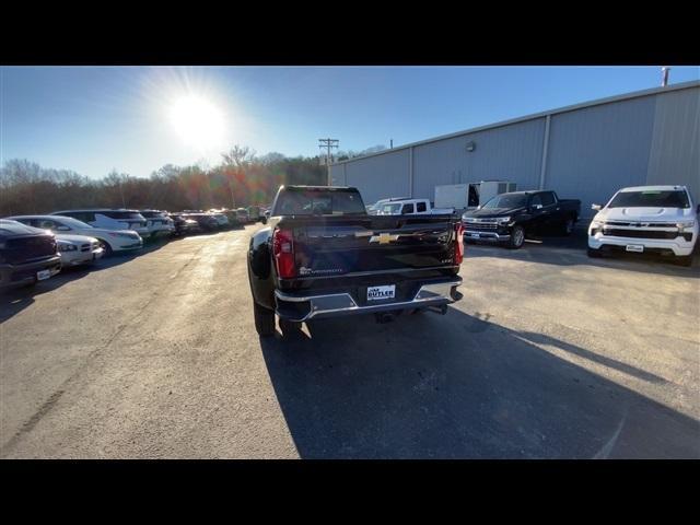 new 2025 Chevrolet Silverado 3500 car, priced at $81,090