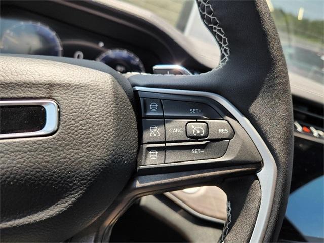 new 2025 Jeep Grand Cherokee car, priced at $40,506