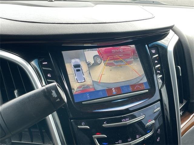 used 2020 Cadillac Escalade ESV car, priced at $37,244