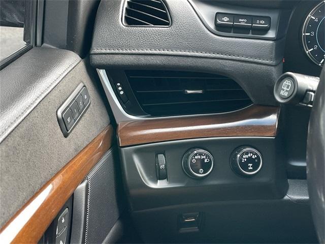 used 2020 Cadillac Escalade ESV car, priced at $37,244