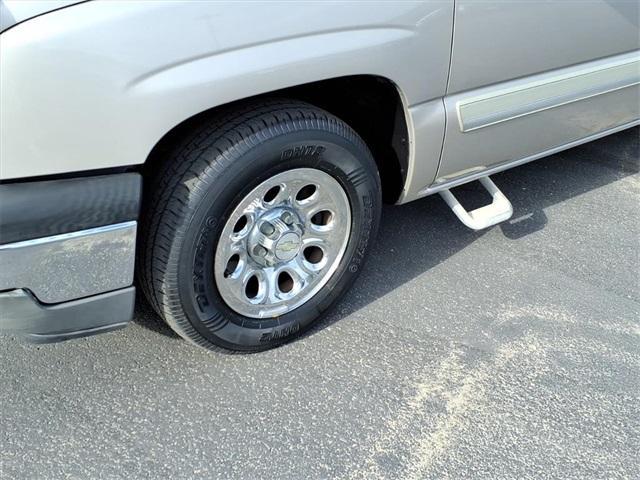 used 2005 Chevrolet Silverado 1500 car, priced at $11,994