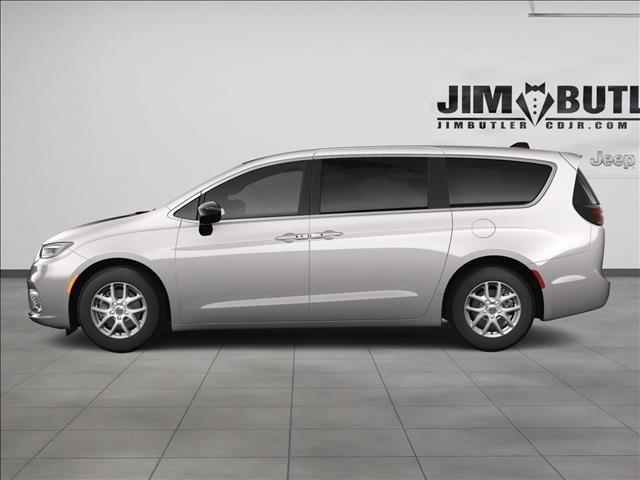 new 2025 Chrysler Pacifica car, priced at $37,654