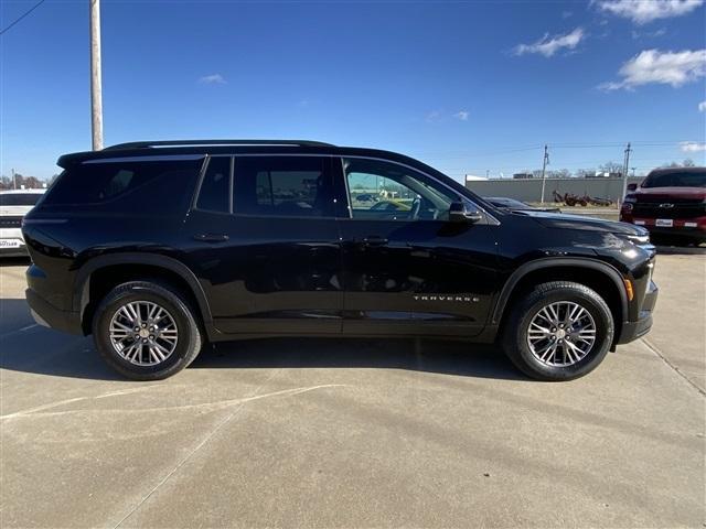 new 2025 Chevrolet Traverse car, priced at $42,095