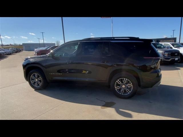 new 2025 Chevrolet Traverse car, priced at $42,095