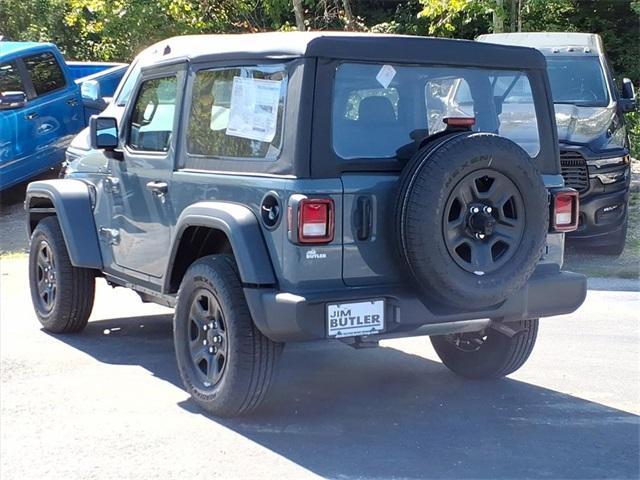 new 2025 Jeep Wrangler car, priced at $31,075