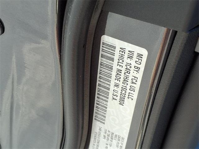new 2025 Jeep Grand Cherokee car, priced at $37,434