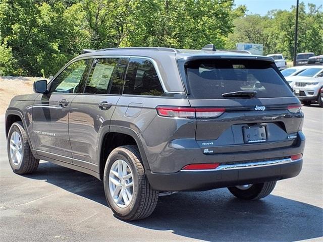 new 2025 Jeep Grand Cherokee car, priced at $37,434