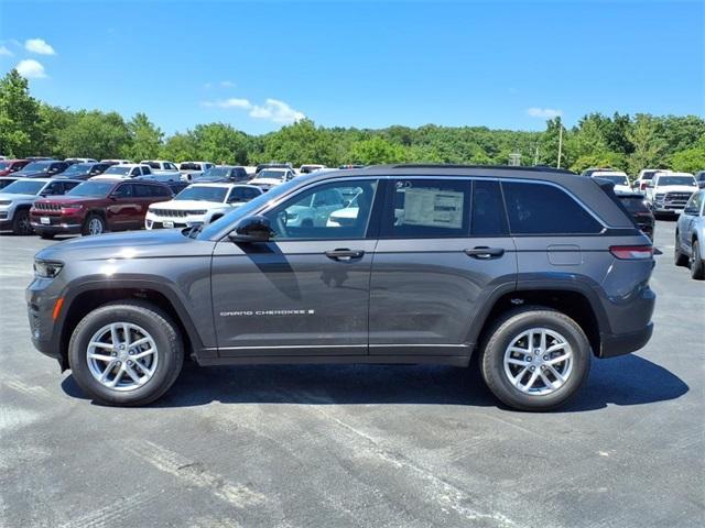 new 2025 Jeep Grand Cherokee car, priced at $37,434