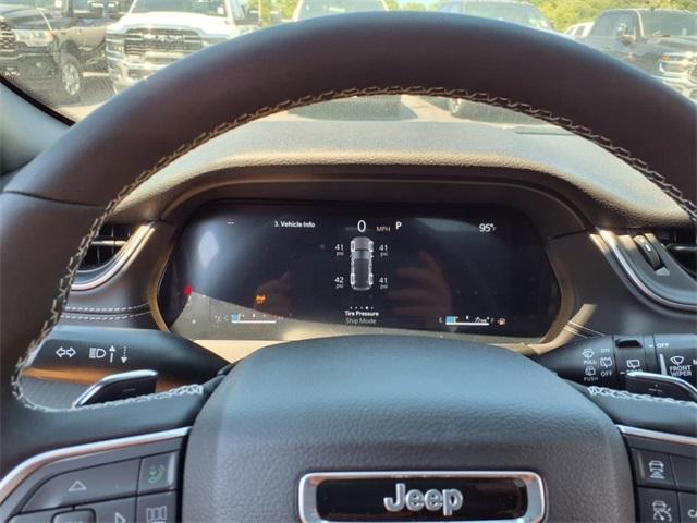 new 2025 Jeep Grand Cherokee car, priced at $37,434