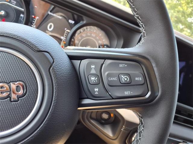 new 2025 Jeep Gladiator car, priced at $41,568