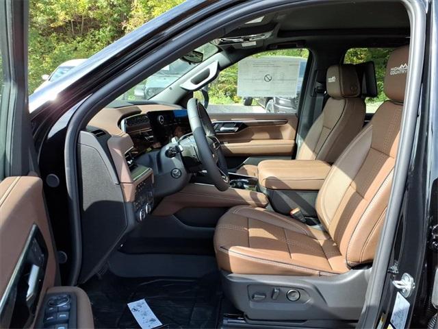 new 2026 Chevrolet Suburban car, priced at $98,675