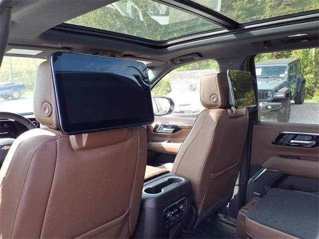new 2026 Chevrolet Suburban car, priced at $98,675