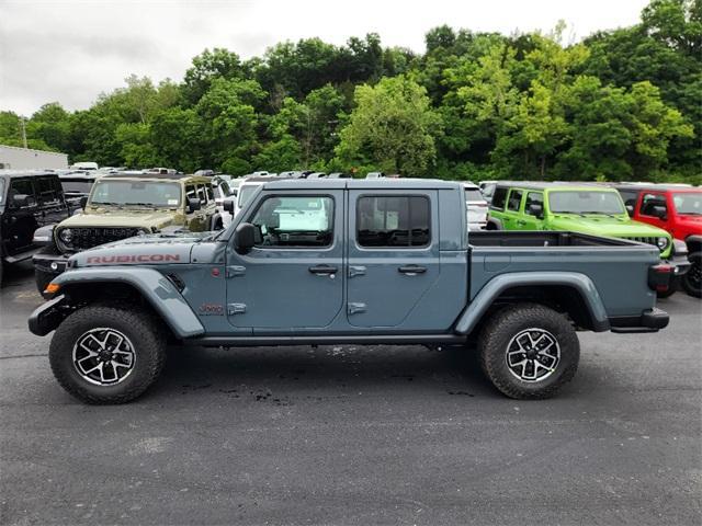 new 2025 Jeep Gladiator car