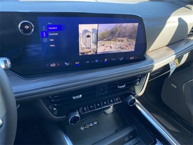 new 2025 Chevrolet Suburban car, priced at $70,418