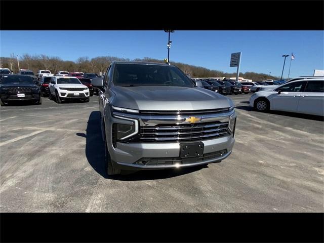 new 2025 Chevrolet Suburban car, priced at $70,418