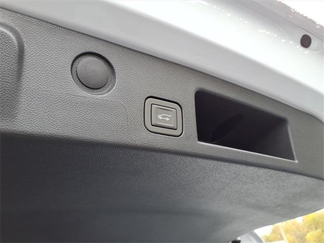 new 2026 Chevrolet Equinox car, priced at $35,638