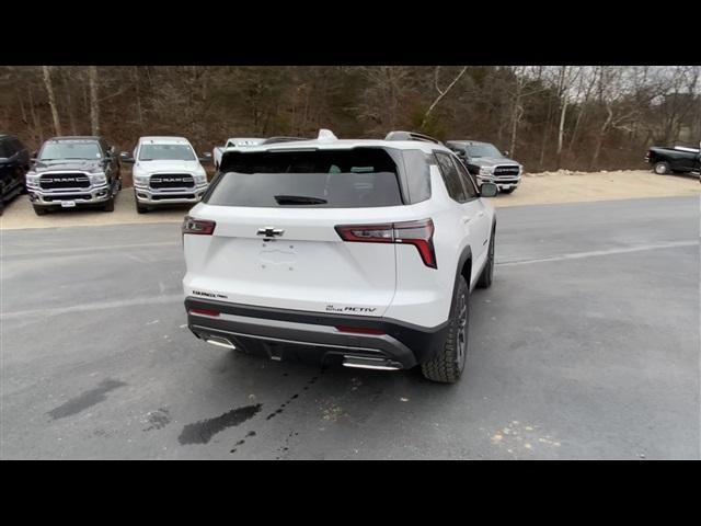 new 2025 Chevrolet Equinox car, priced at $38,066