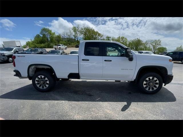 new 2025 Chevrolet Silverado 2500 car, priced at $50,900