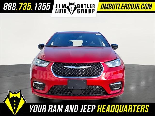 new 2026 Chrysler Pacifica car, priced at $48,117