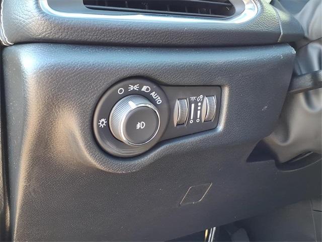 new 2026 Chrysler Pacifica car, priced at $48,117