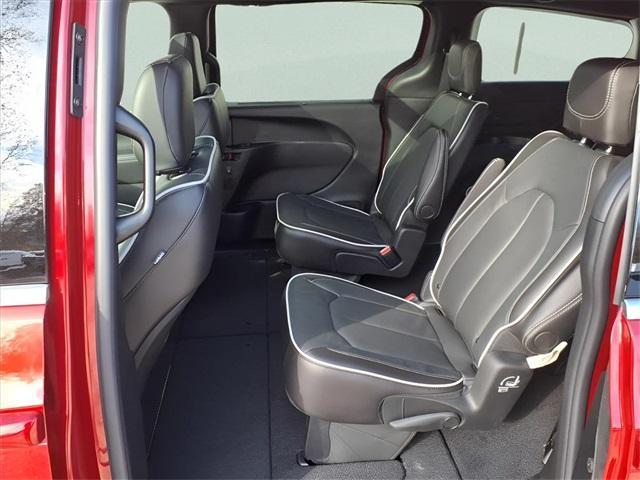 new 2026 Chrysler Pacifica car, priced at $48,117