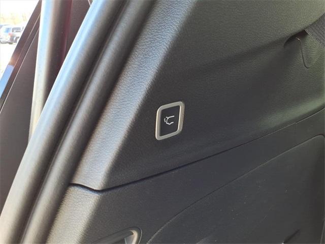 new 2026 Chrysler Pacifica car, priced at $48,117