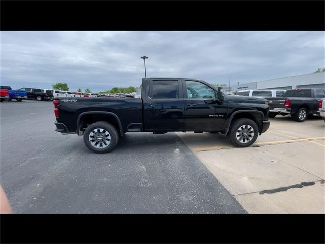 new 2025 Chevrolet Silverado 2500 car, priced at $53,017